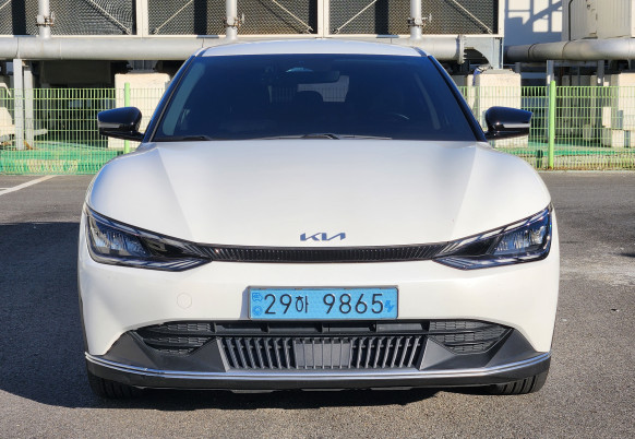EV6 롱 레인지 2WD 에어 29하9865 EV6장기렌터카, 장기렌트카신용, EV6장기렌트